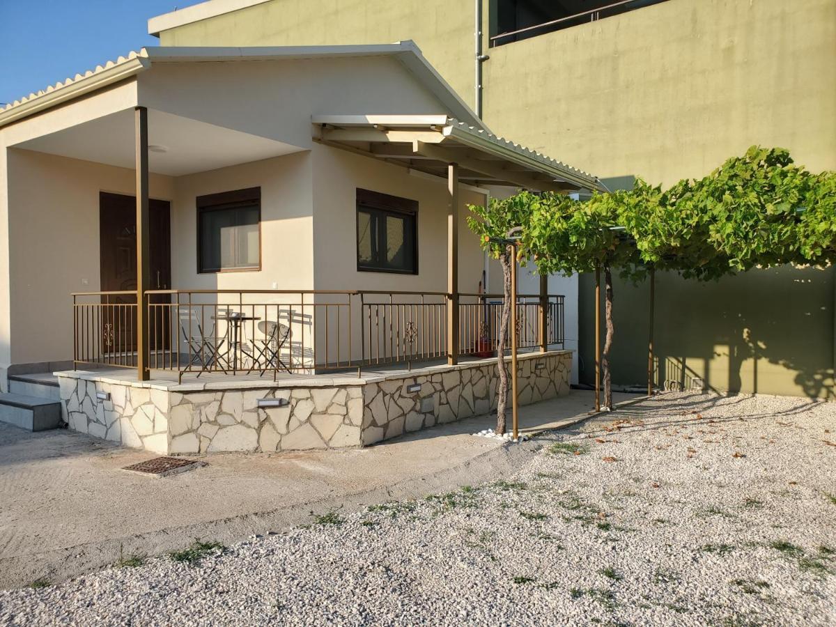 Holiday home Backyard *